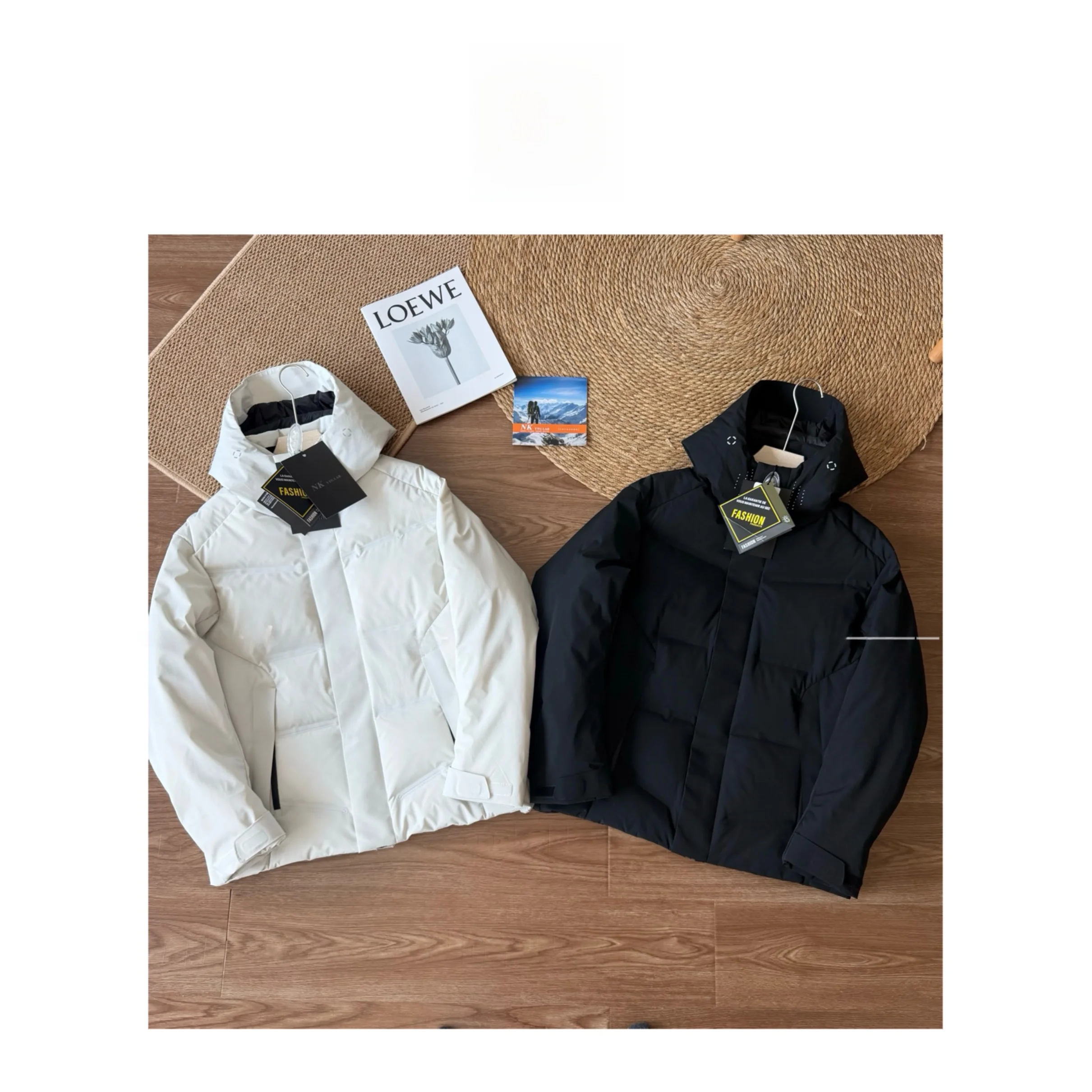 

Утепленная мужская куртка из матовой ткани с защитой от разрывов, теплая, приталенного кроя, с длинными рукавами и воротником-стойкой