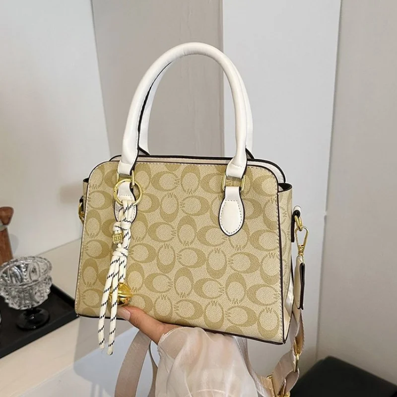 

Elegant Leather Shoulder Bag Women's Crossbody Bag Messenger Bag Tote Bags Classic By Famous Designer