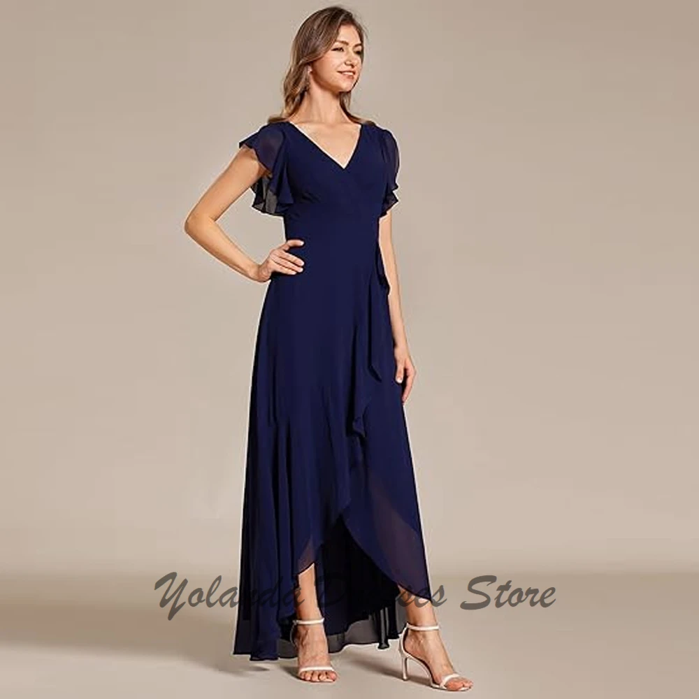 

Customized V Neck Mother of The Bride Dresses Short Sleeves A Line Formal Evening Gown Draped Wedding Guest Dress Backless 2025
