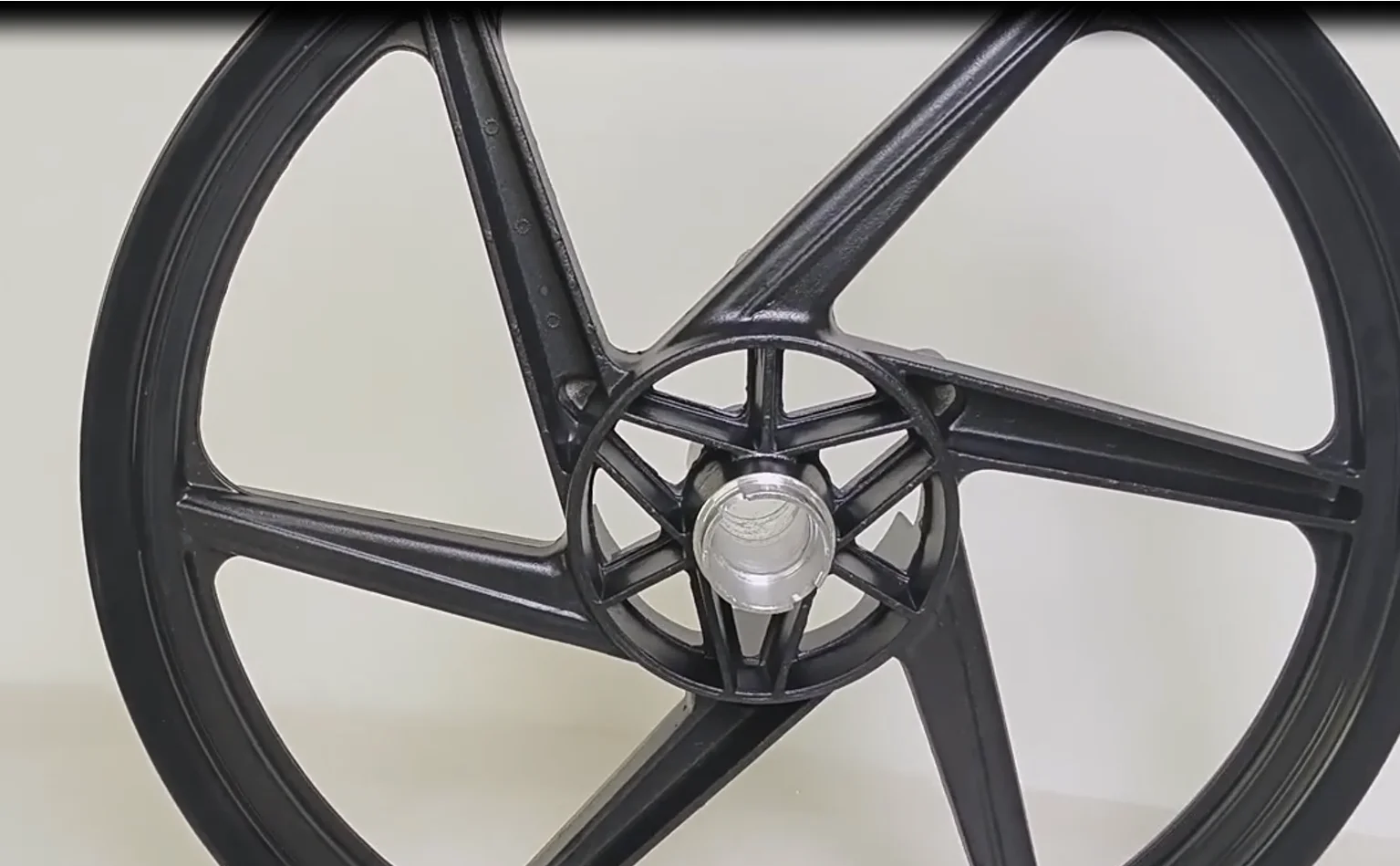 For QJMOTOR QJ125‑26A QJ150‑26 17Inch High‑Hardness Alloy Wheel Rim Disc‑Brake Hub Light‑Weight Mod Spare Parts