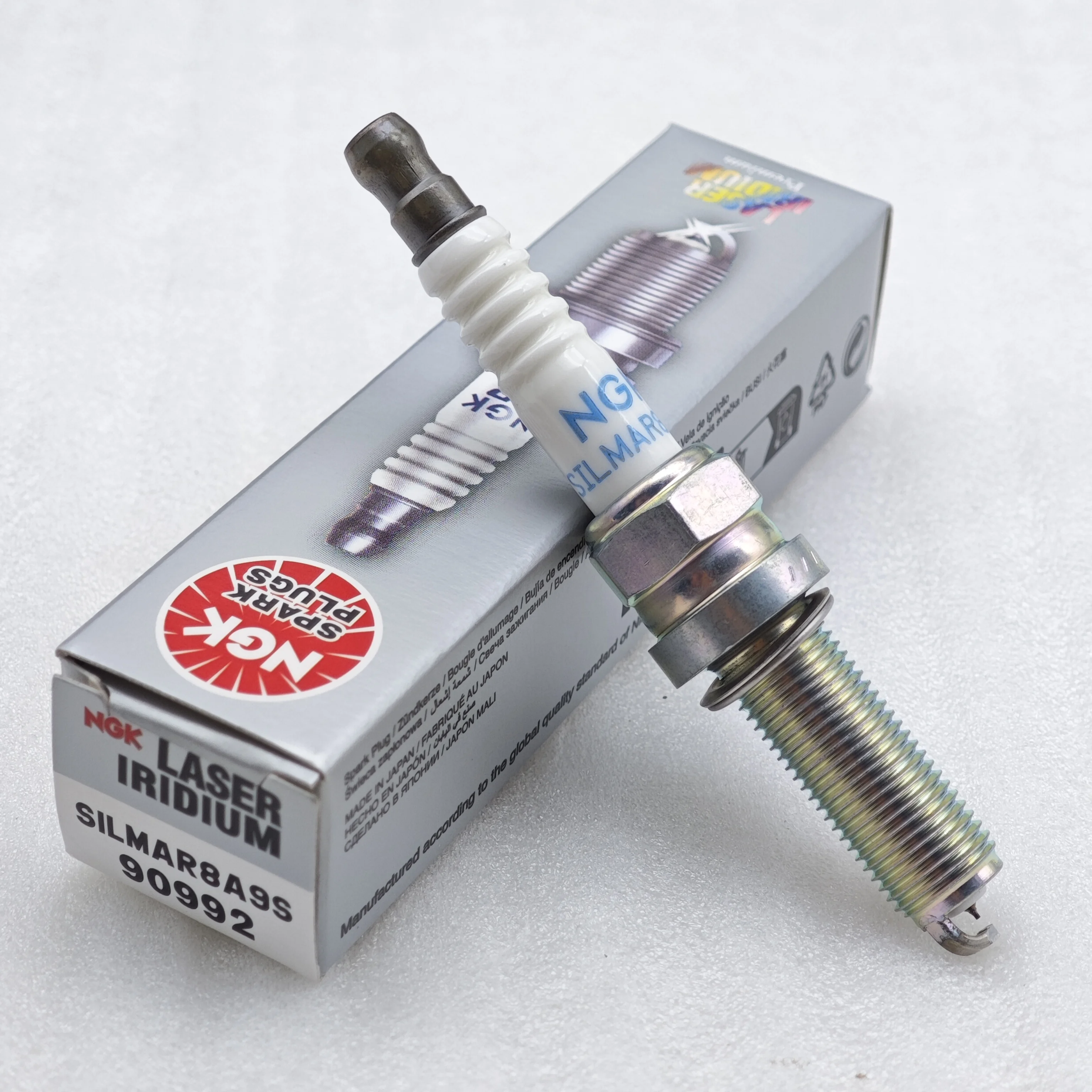 1pcs NGK Laser Iridium Spark Plug SILMAR8A9S 90992 Upgrade LMAR8A-9 LMAR8BI-9