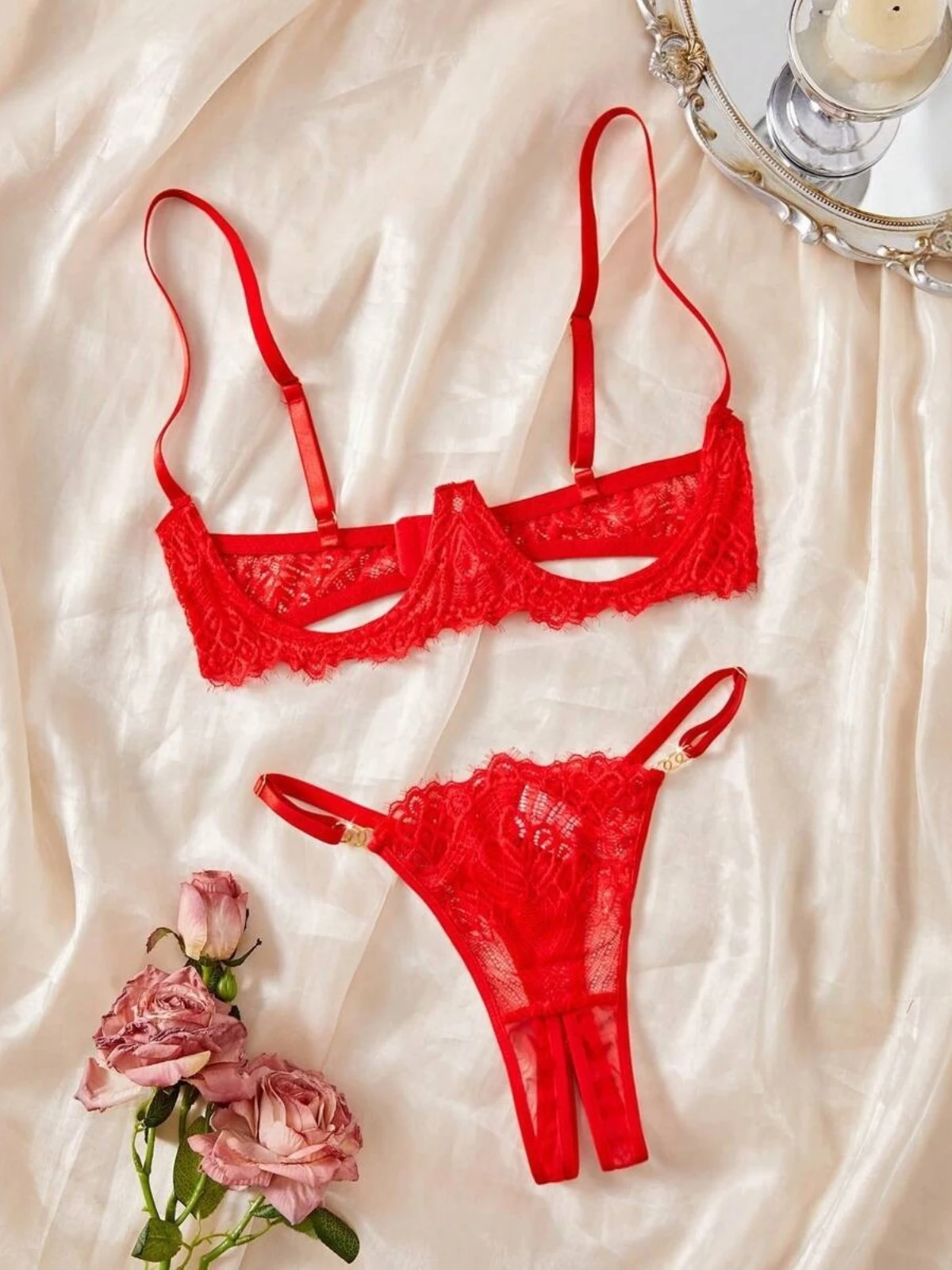 

SsTss 2025 Новый комплект кружевного нижнего белья Pure Temptation, женский сексуальный комплект нижнего белья без нагрудника, удобное нижнее белье, бюстгальтер и трусики с открытой промежностью