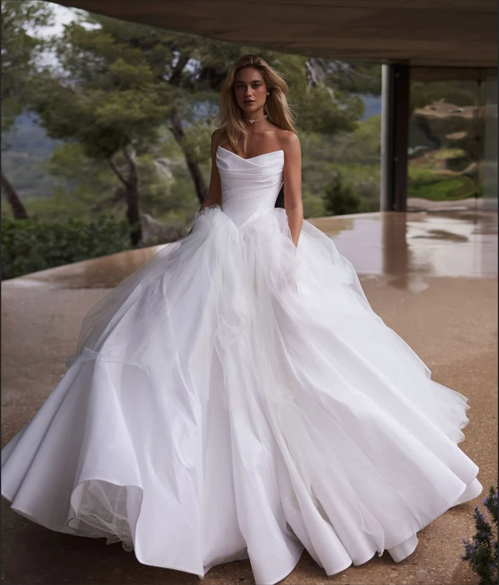 

Customized Soft White Jersey Wedding Dress Boho Strapless Short Sleeves Bridal Gowns Classic A-Line Chapel Train Robe de mariée