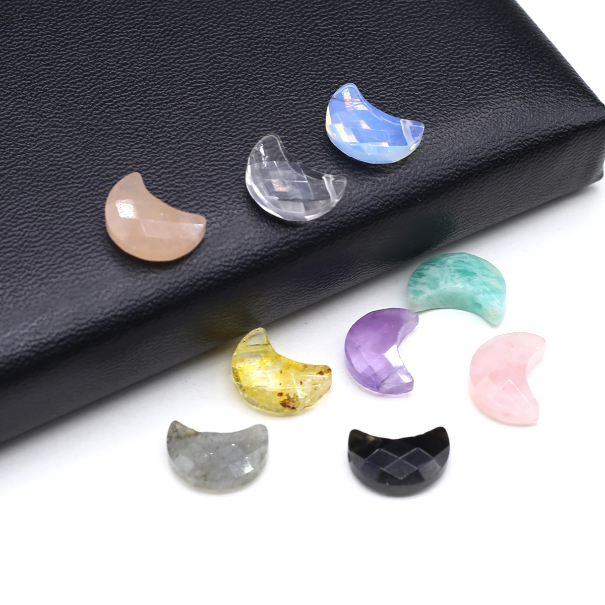 

3Pcs Natural Stone Moon Charm Beads Amethyst Opal Faceted Quartz Loose Beads for Jewelry Making DIY Pendant Necklace Earrings