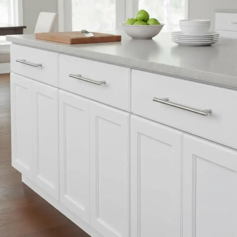 Lot de 5 poignées de meuble argentées en acier inoxydable brossé, espacement 192 mm, design moderne, résistantes à la corrosion, vis réglables fournies, adaptées aux armoires, tiroirs, cuisines, dressing, décoration intérieure, prise confortable, installation facile