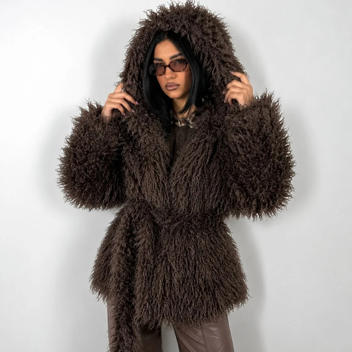Women Faux Sheep Fur Coats Solid Hooded Jackets Lace Up Long Sleeve Open Stitch Thick Slim Fit Elegant Casual 2026 Autumn Winter