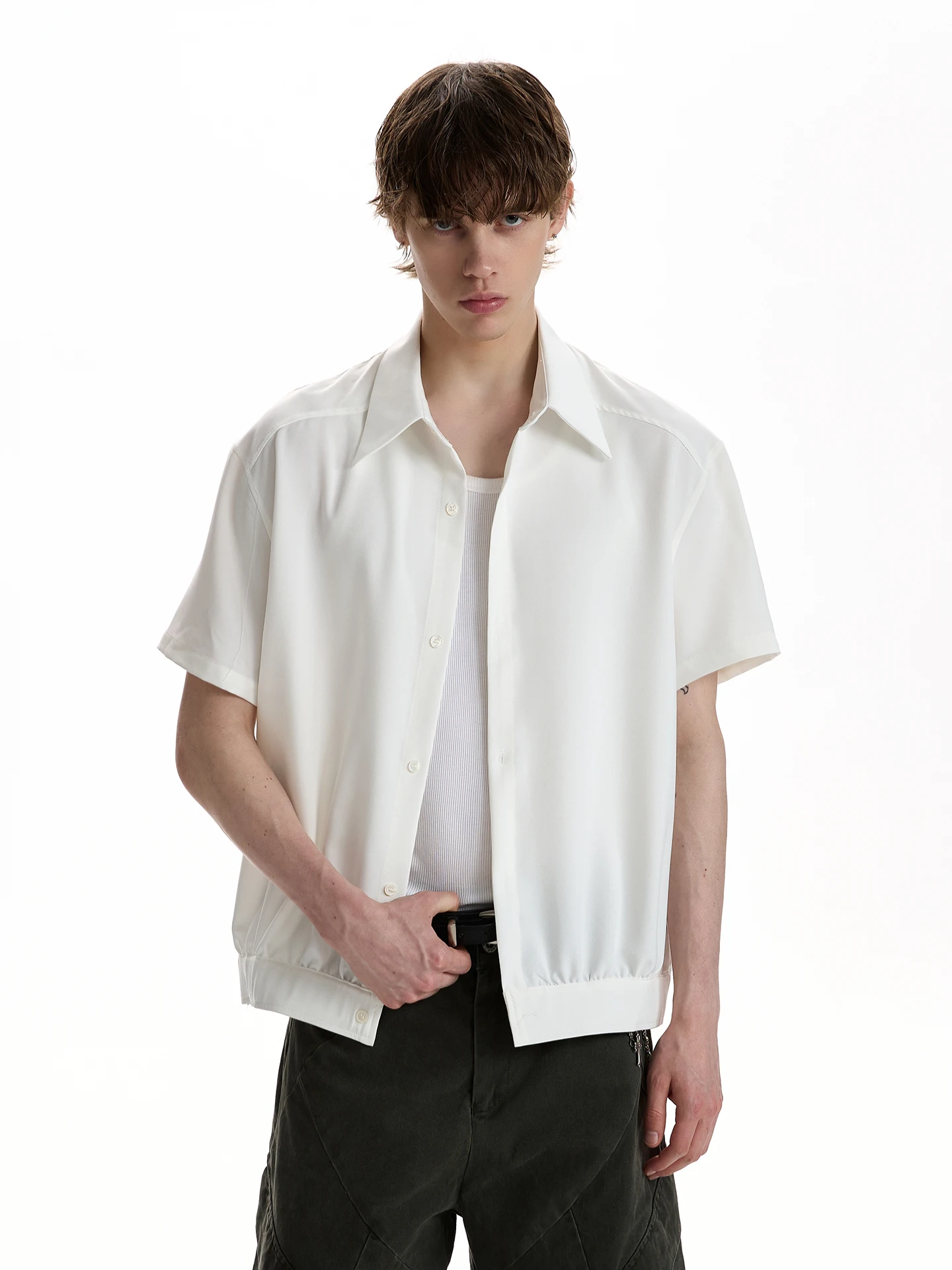 

a PUEE Retro Minimalist High-End White Short Sleeve Shirt Unisex Cleanfit Commute Versatile Short T-Shirt Polyester Summer Ca...