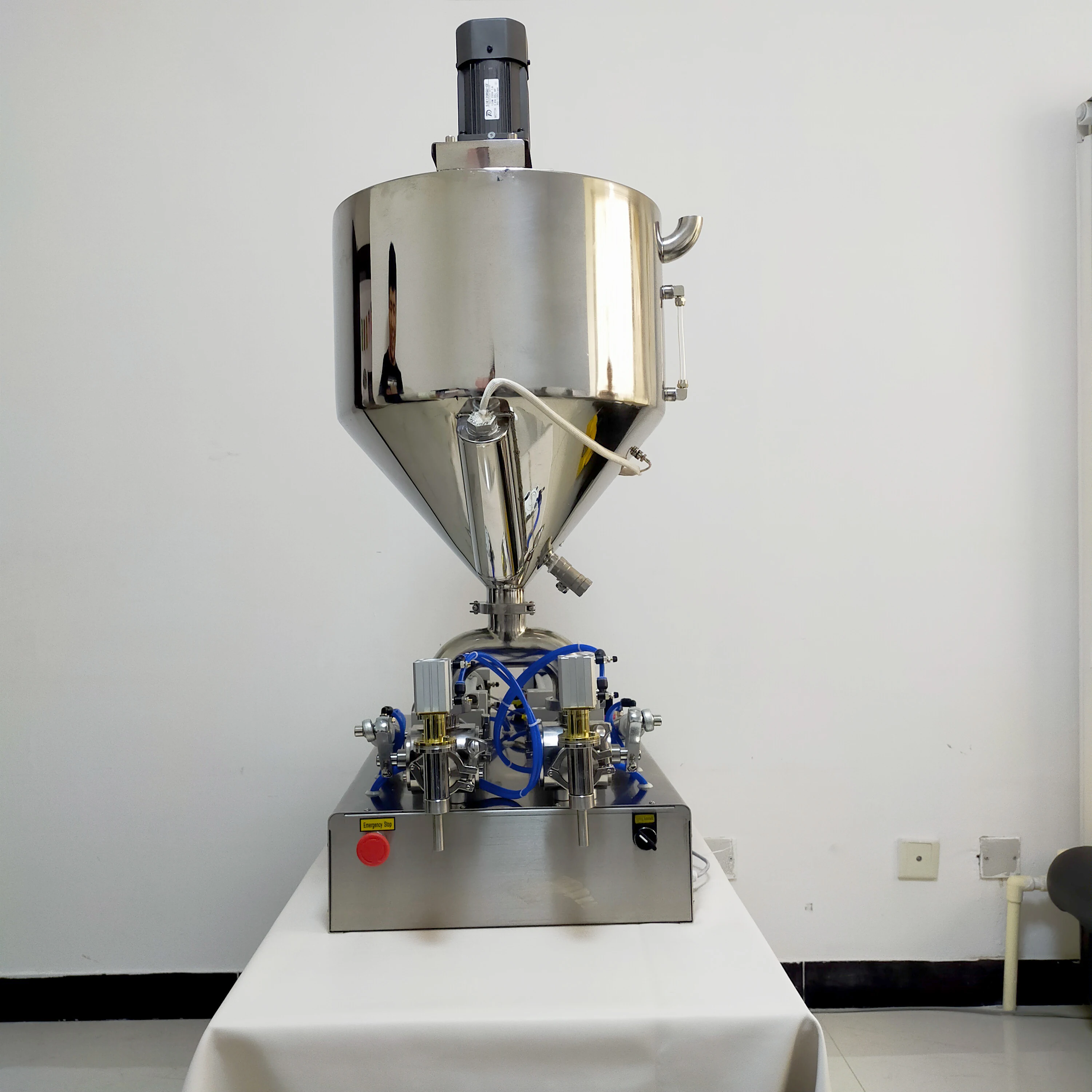 

Stainless Steel Filling Machine For Face Cream Tomato Sauce Peanut Sauce Chili Sauce Filling Machine