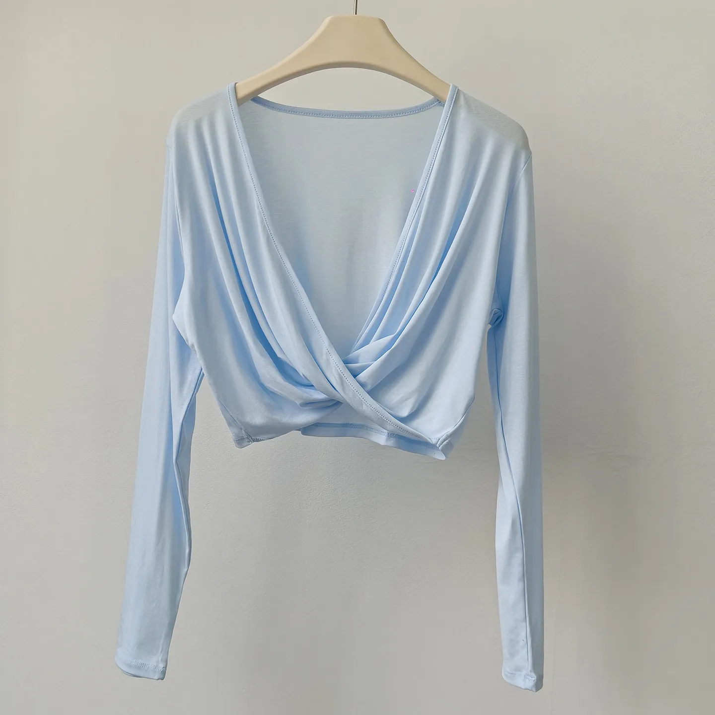 Women's V-neck Long-sleeved Yoga Top Loose Short Sports Cover-up Pilates Training T-shirt Cross Fitness Workout Wear