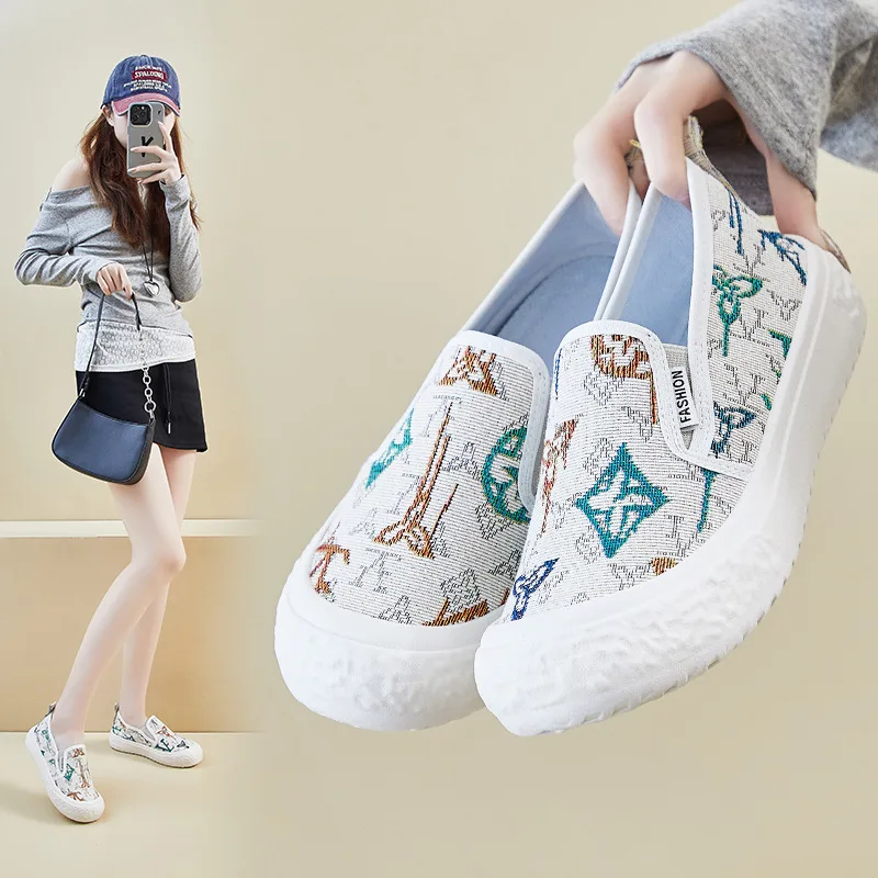 

2023 летние белые туфли, новые женские лоферы, дышащие кроссовки на плоской подошве в китайском стиле, нескользящая уличная повседневная обувь