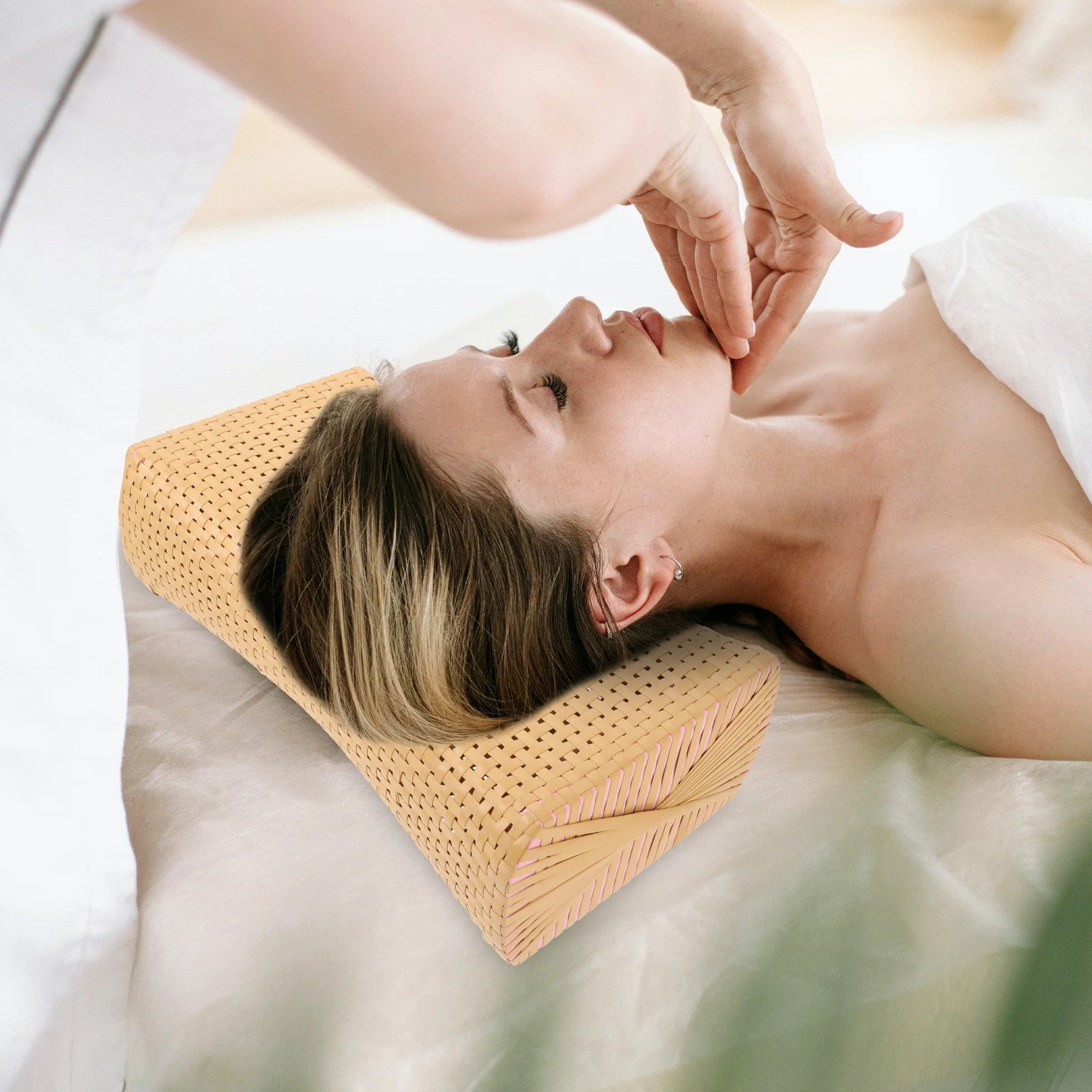 

Simulated Bamboo Neck Pillow Breathable Cooling Woven Lumbar Support Ergonomic Cervical Pillow for Elderly Bamboo Neck Cushion