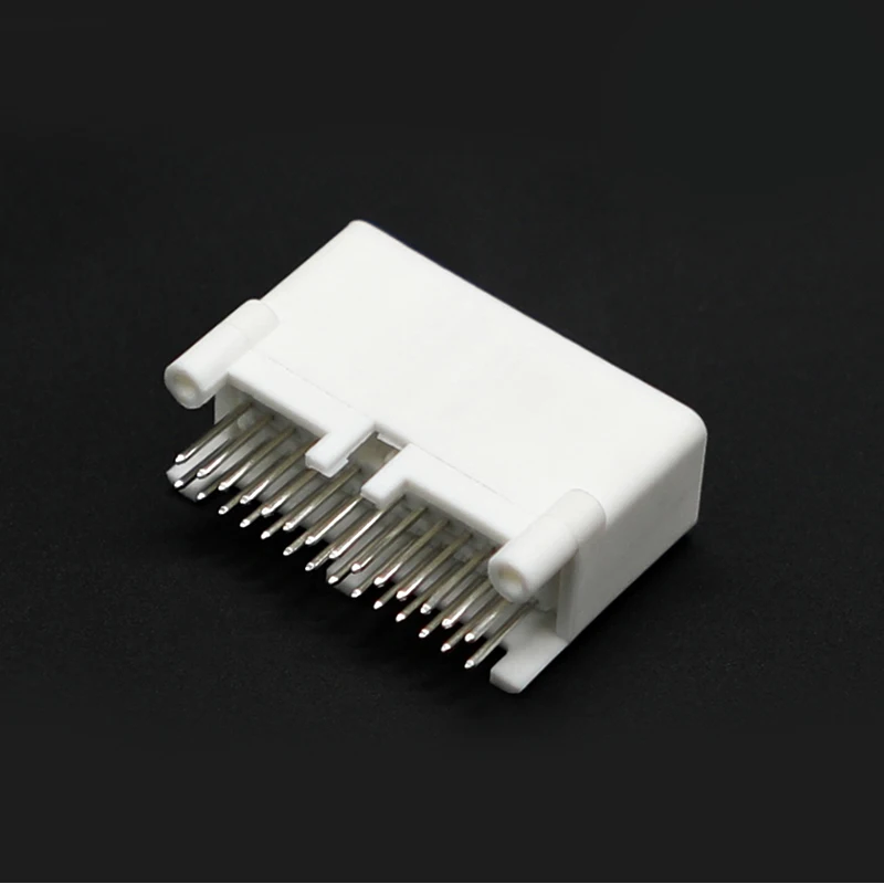 1565377-1 TE тип 1565380-1 Автомобильный разъем Разъем с 28 отверстиями 1565375-4