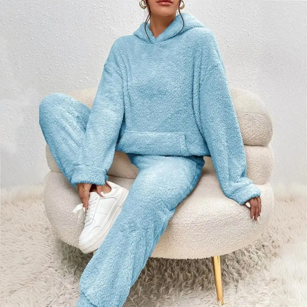 Thumbnail 4 - #33 Trending Lounge Pant Sets Right Now