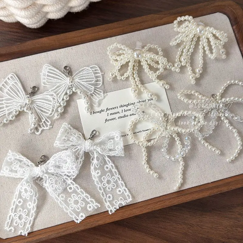 Elegant Lace Bow Shoe Clips with Pearl Shoe Accessories for Woman Sneakers Loafers DIY Shoelace Decoration Versatile Non Crease