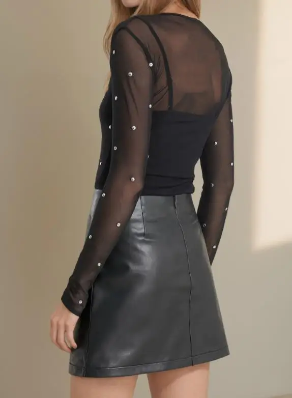 

Women's High-Waisted PU Leather Skirt Slimming A-Line Short Hip Hugging Fashion Autumn Willow Nail Design