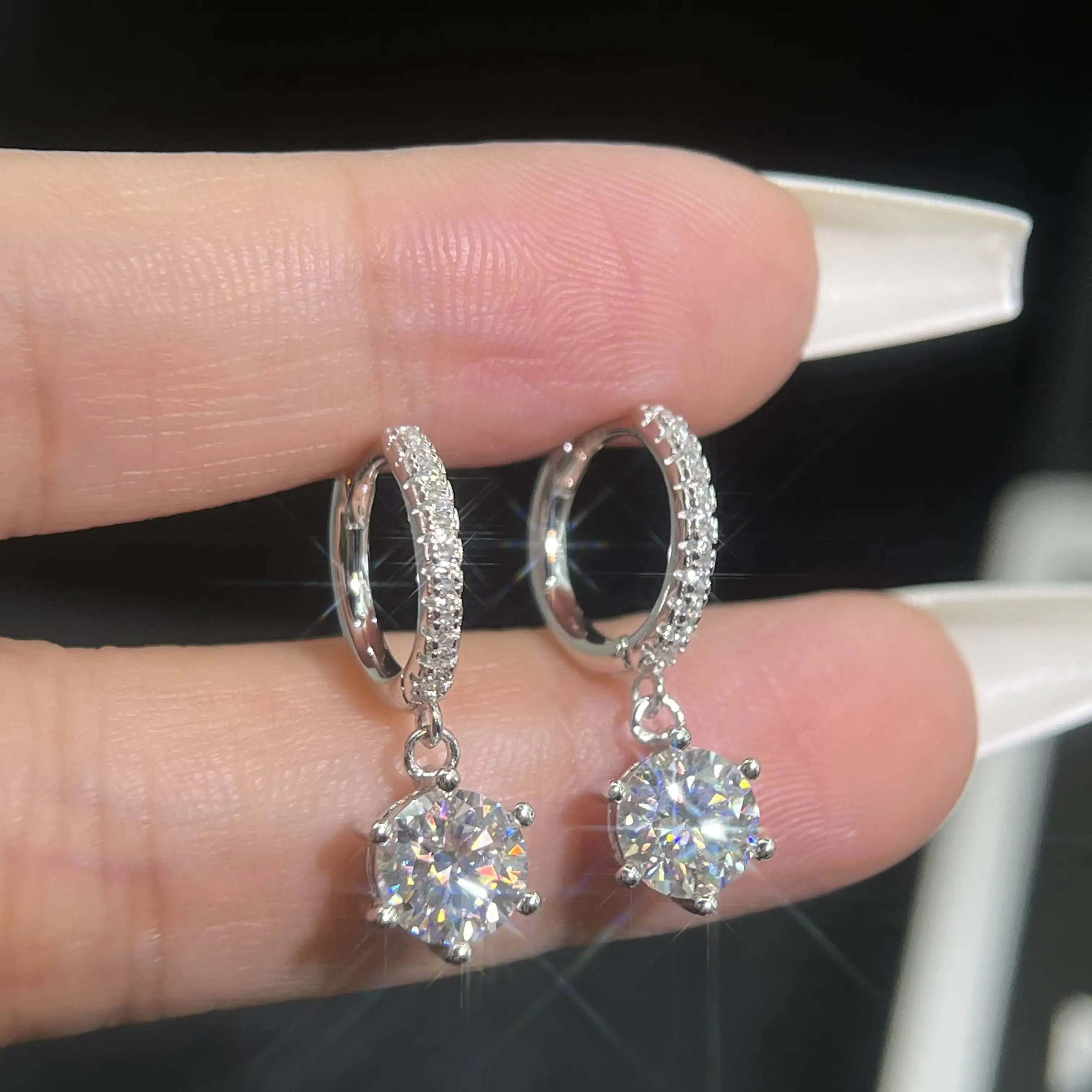 Fine Jewelry VVS D Color 0.5 1 Carat Iced Cut Dangle Earring for Women S925 Silver Moissanite Diamond Hoop Earring for Wedding