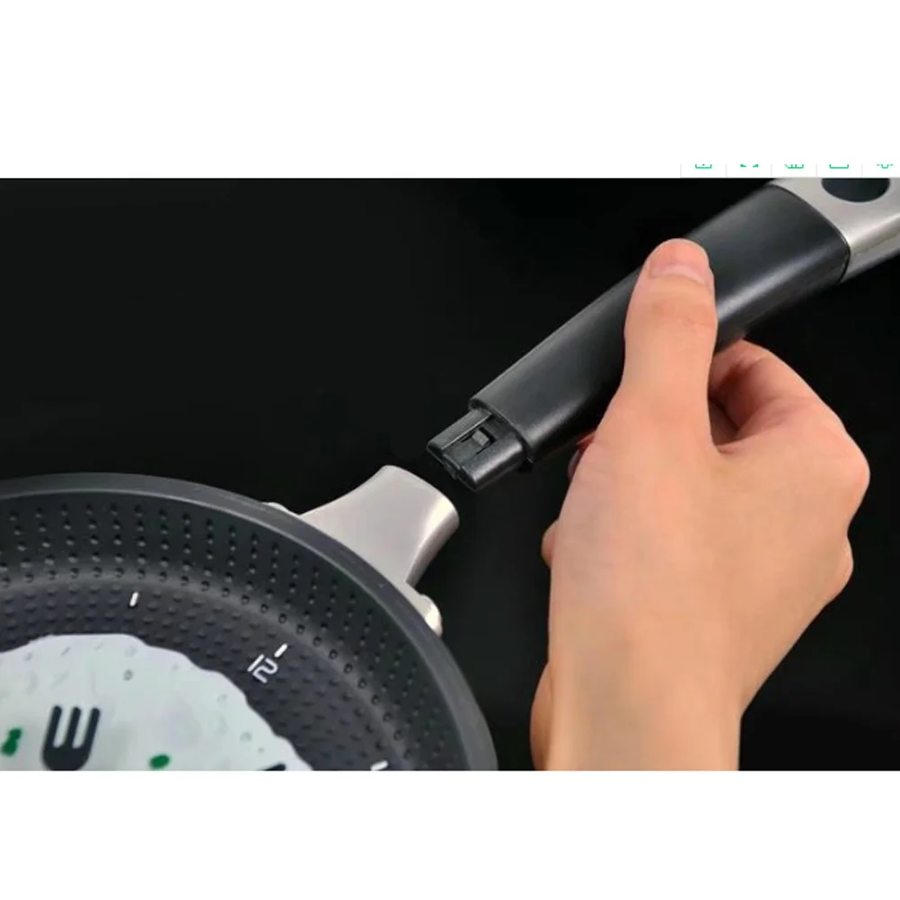 

Frying Pan Wall Clock Yellow Premium ABS Material Omelet Pattern Home Decor Kitchen Hanging Wall Clock Cute Funny Design