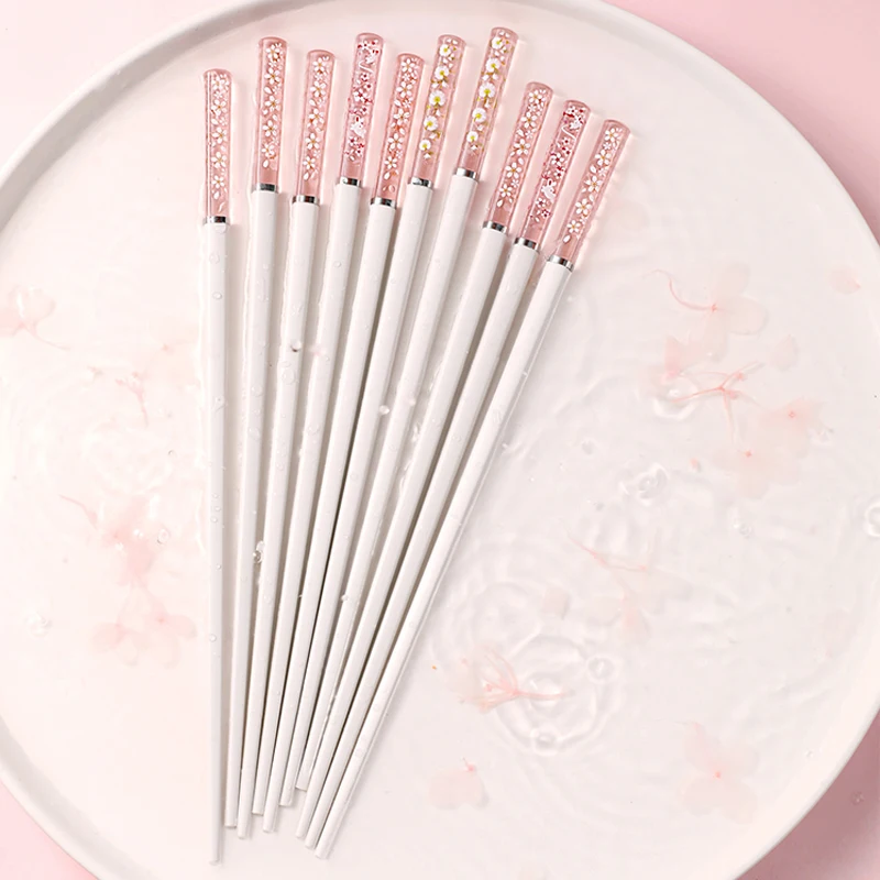 Amber Sakura Japanese Chopsticks Pink Cherry Blossom Sushi Reusable Food Sticks Beautiful Chinese Cooking Chopsticks Tableware view 4