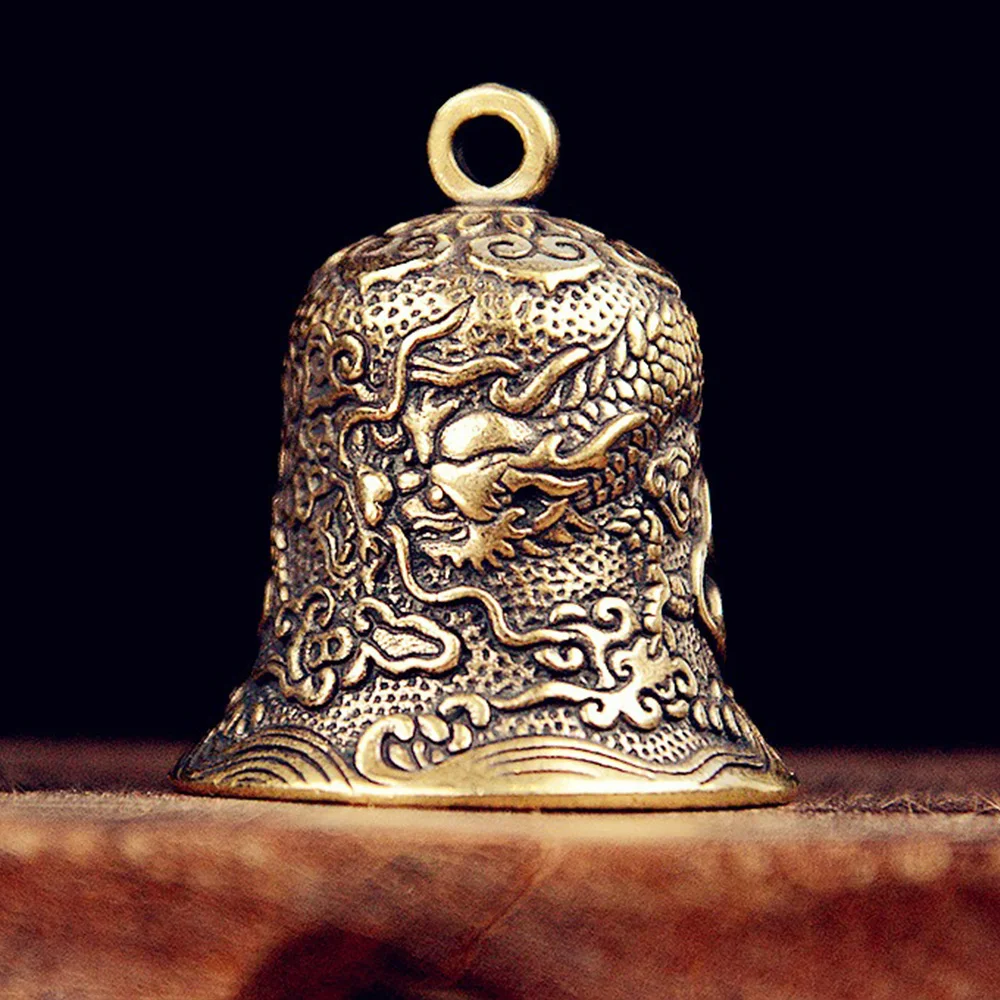 Vintage Brass Bell Carved Dragon Totem Exquisite Crafts Collectibles Hanging Ornament Chinese Feng Shui Desktop Decoration