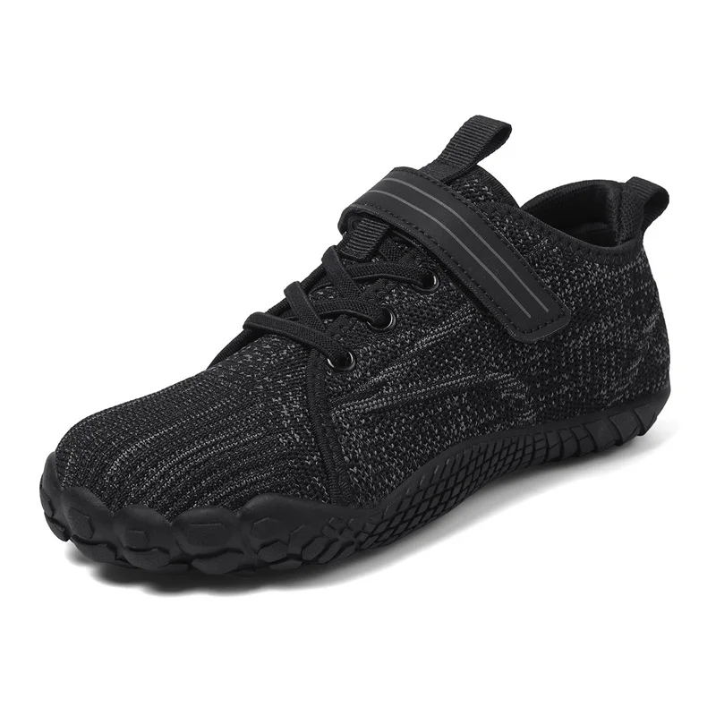

Kids Auqa Shoes Summer Breathable Hiking Trekking Sports Shoes for Boys Girls Beach Barefoot Water Shoes for Children Sneakers