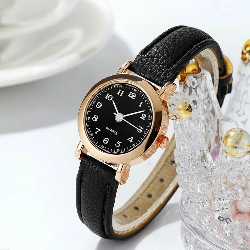 

Простые модные часы для женщин, милый маленький ремешок, круглый циферблат, часы для пар, женские изысканные кожаные кварцевые часы в стиле ретро