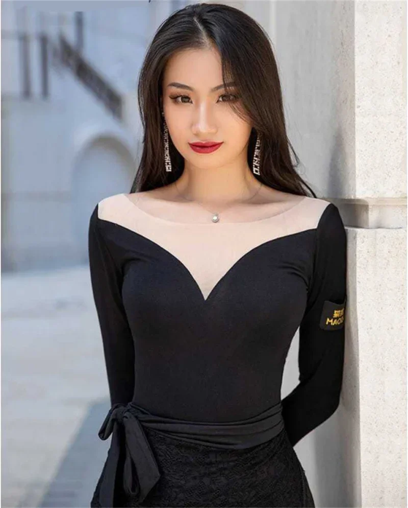 ชุดเต้นลาตินสำหรับผู้หญิง ประดับพู่ ผ้าคลุมสะโพก กระโปรงผ้าขนหนู ชุดเดรสลูกไม้เซ็กซี่ เสื้อสำหรับเต้นบอลรูม แขนยาว คอวี ผ้าตาข่าย