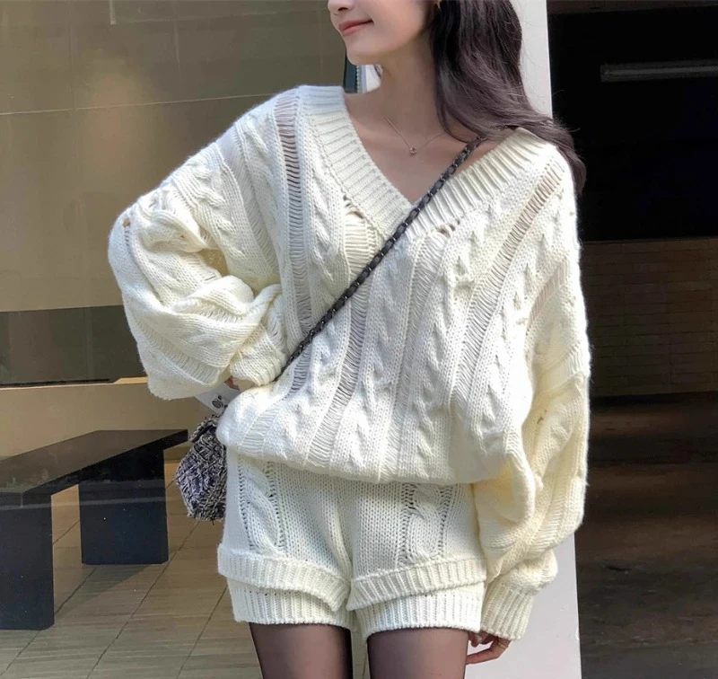

Зима-Осень, женский пуловер с длинным рукавом и v-образным вырезом, свитер и короткие брюки, вязаный комплект, повседневный элегантный осенний свободный вязаный топ