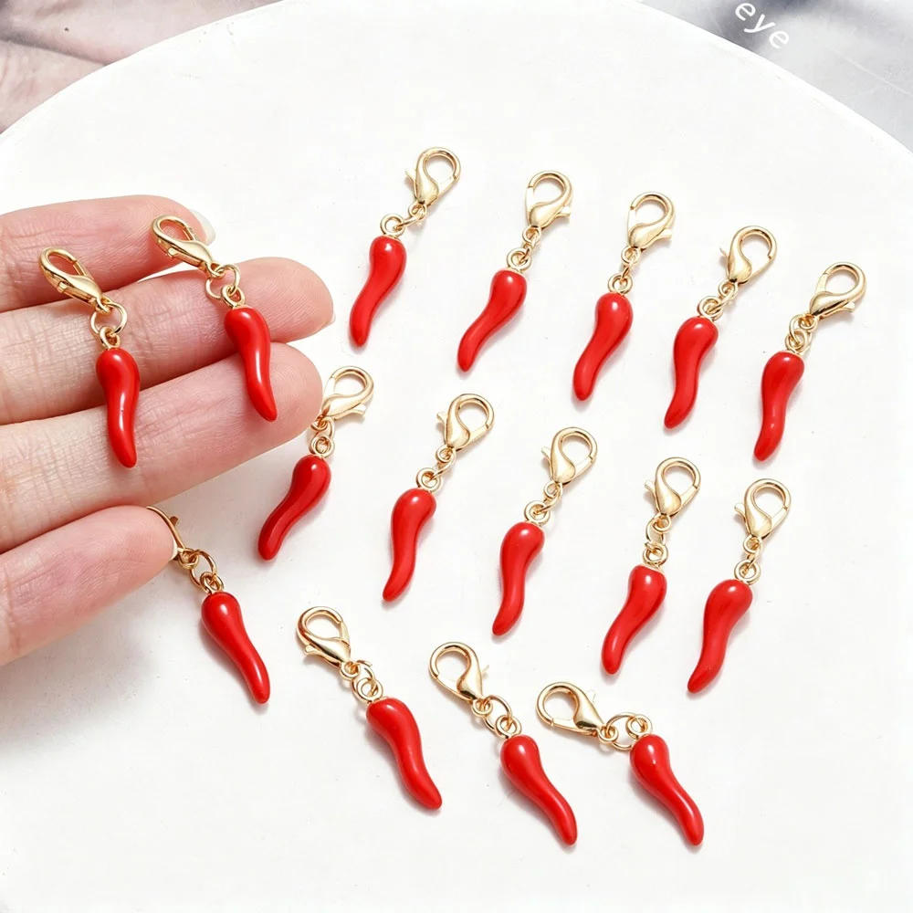 10pcs/20pcs Gold Color 3D Red Chili Shaped Charms Keychain With Lobster Clasp for Jewelry Making DIY Handmade Accessories
