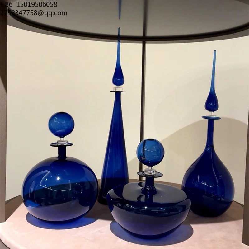 Babylonian Style Hand-blown Colored Glass Decorative Objects Tabletop Decoration