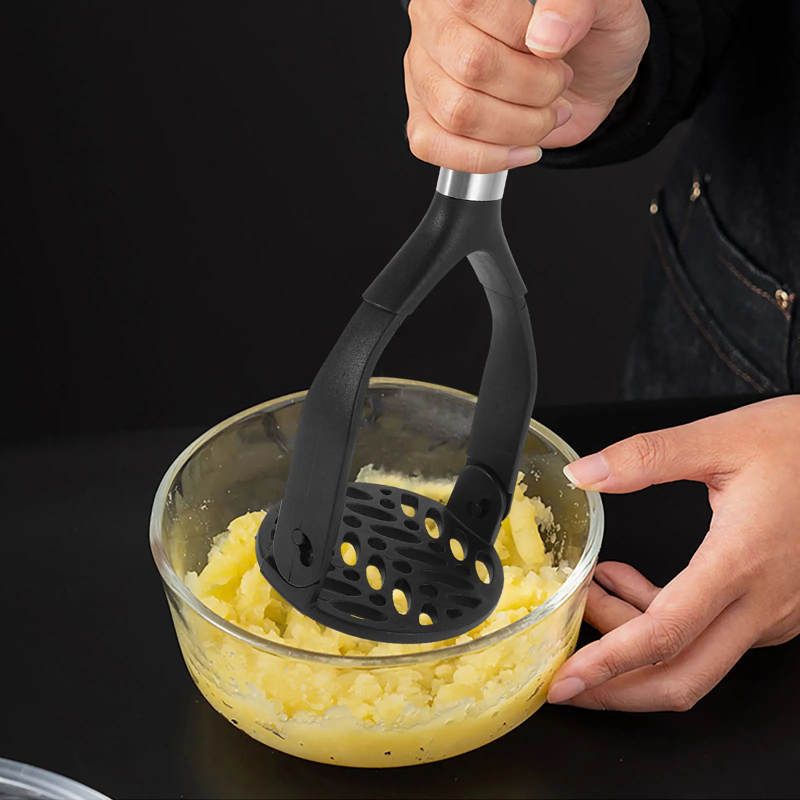 

Folding Potato Masher Food Smasher Black Handle Vegetable Ricer Masher Non Scratch Kitchen Storage Tool Potato Ricer