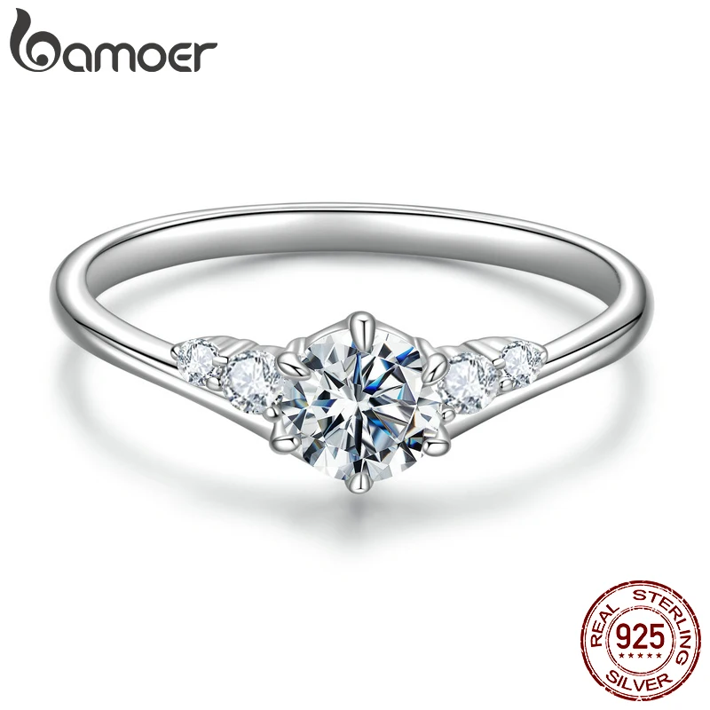 BAMOER 0.6CT Moissanite Ring 5-Stones Prongs Setting Band Ring D Color VVS1 Original for Women Wedding Jewelry with Certificate