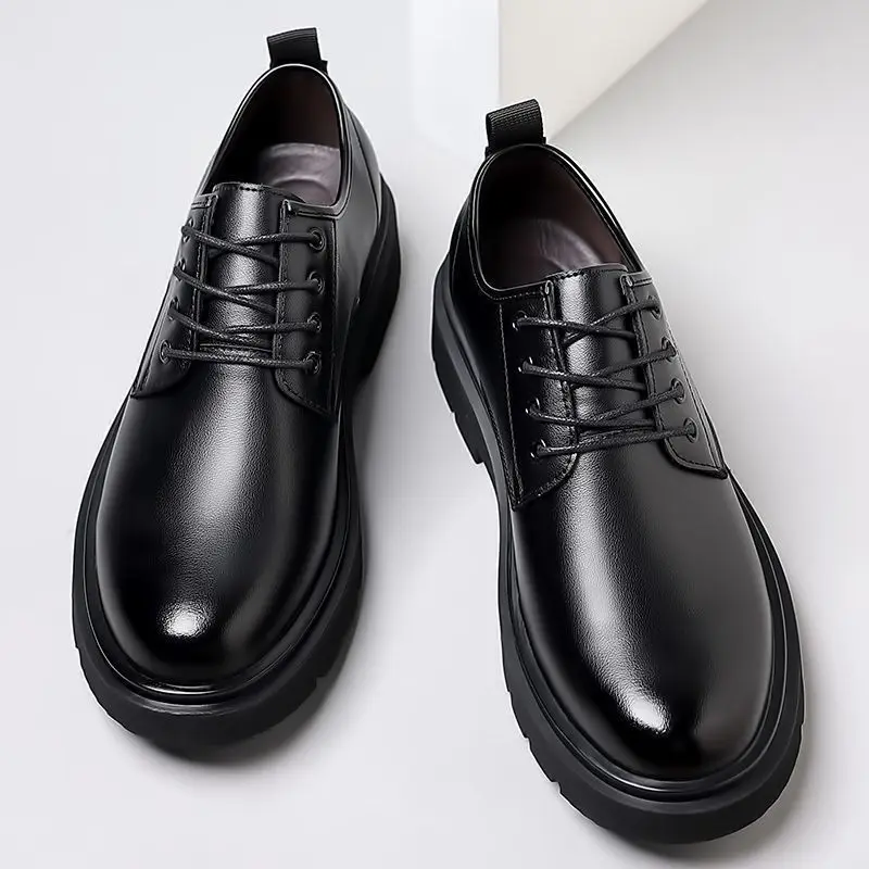 2026 Men's Leather Shoes Breathable Perforated Odor Free Business British Style Office Soft Sole Wear Resistant Casual Footwear