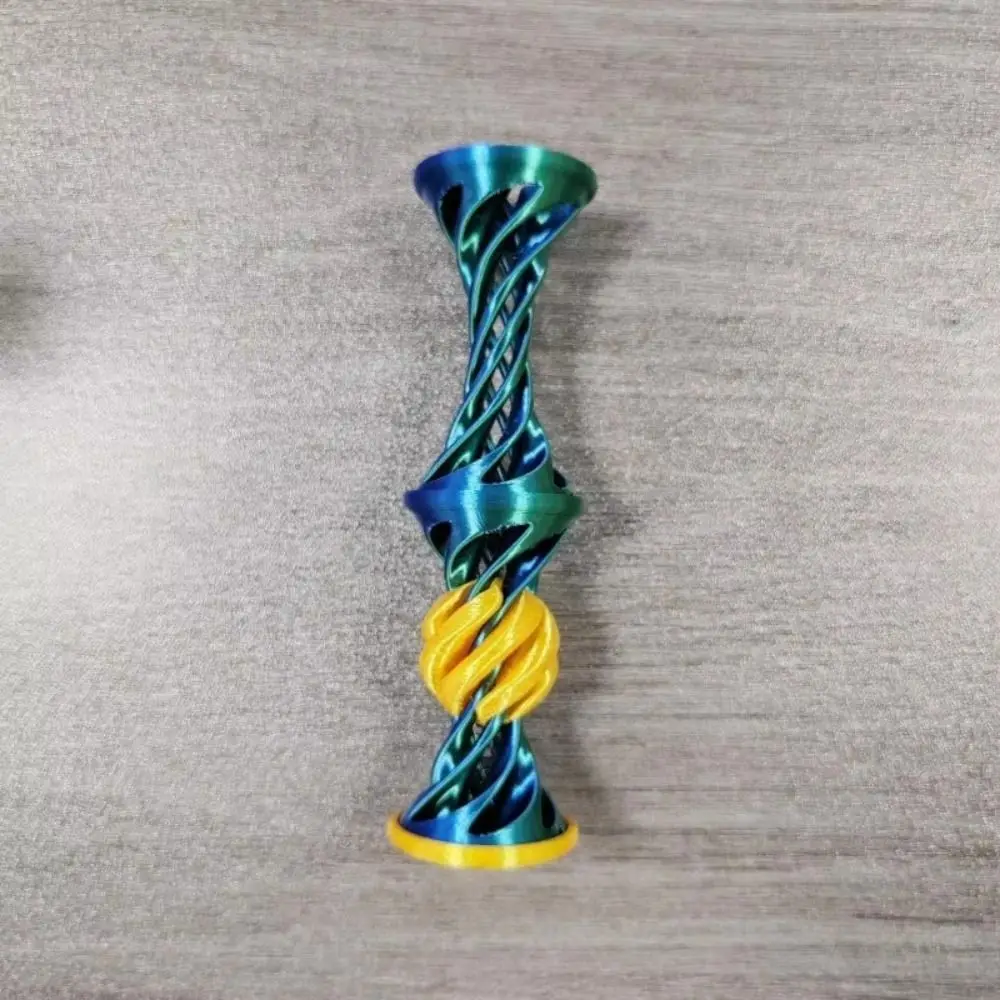 Double Layer Impossible Pyramid Passthrough Three-dimensional Diversification 3D Printing Spiral Desktop Decoration Interesting