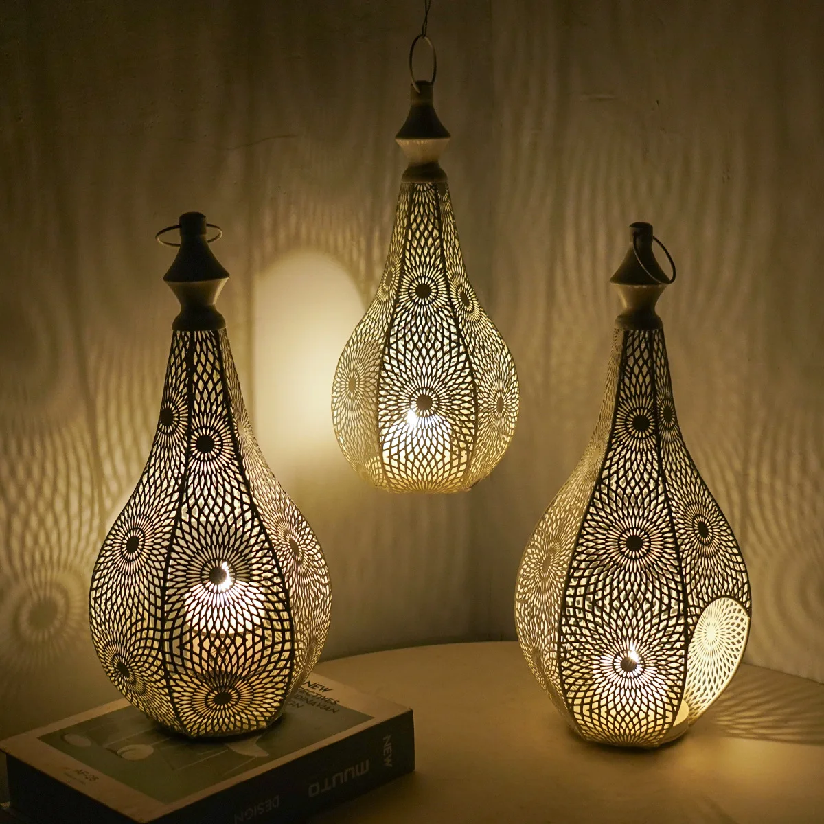New Moroccan wind lamp candle holder set wrought iron hollow lantern atmosphere decoration handicraft home ornament