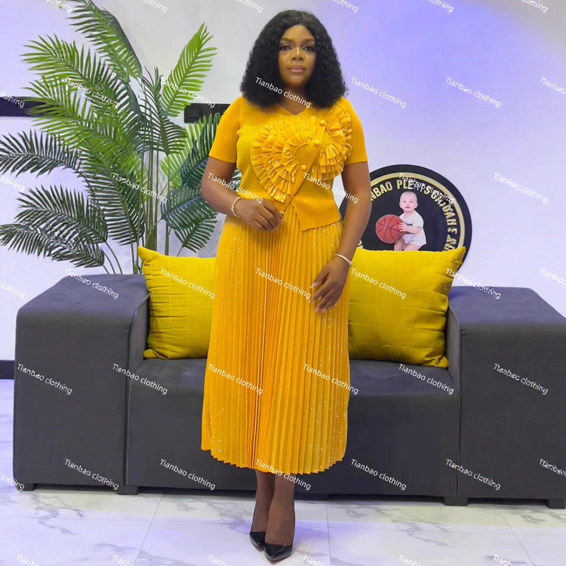 مياكي بالجملة خريف 2025 فستان جديد برونزي مكرنك يدويًا بأكمام قصيرة فستان نسائي كبير فضفاض متوسط وطويل #4