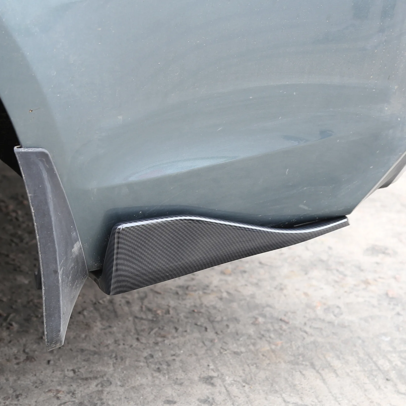 Universal Car Rear Bumper Spoiler Lip, 35cm Anti-Collision Guard Plate Small Surround Modification Part Automotive Accessories