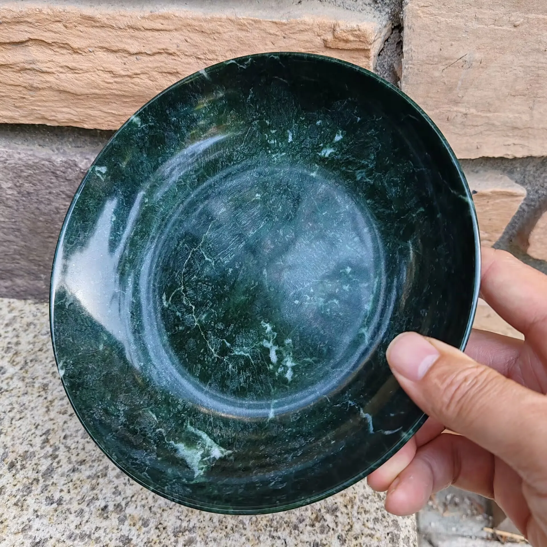 

Натуральные зеленые нефритовые тарелки, каменная посуда, настоящая тибетская медицина, королевский камень, магнитные тарелки из нефритового камня