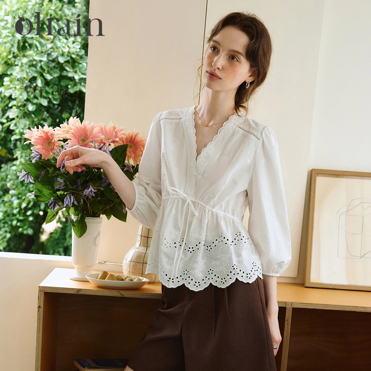 OLrain Women's Autumn Shirt 2026 French Hollow Embroidery Long Sleeve Top Waist Drawstring A Line Flared Blouse O58QC009025
