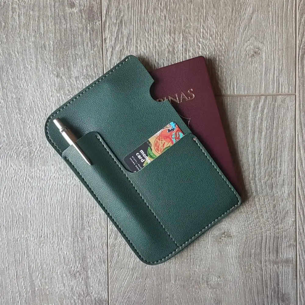 

Multiple Card Slots Passport Holder Wallet PU Leather Ultra-thin Portable Passport Bag Solid Color Lightweight