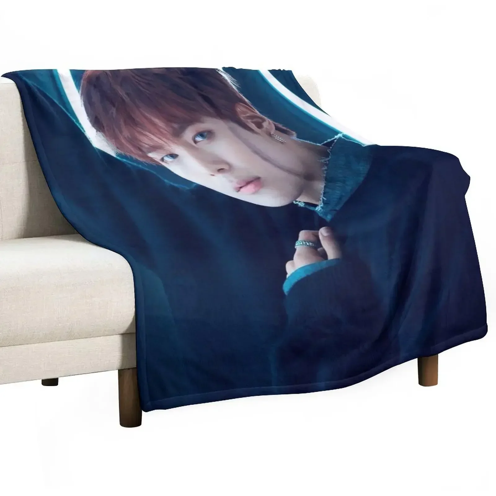 Minhyuk Throw Blanket Picnic Flannels Giant Sofa Blankets