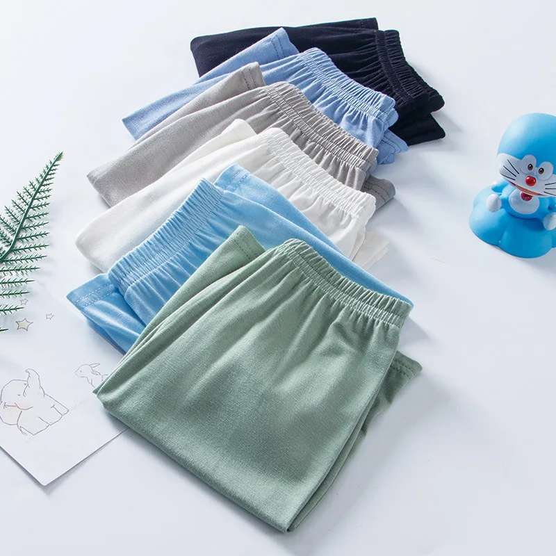 Jungen- und Mädchen-Shorts Kinder-Eisseide-Schlafhosen Fünf-Punkt-Hosen für Mittlere und Große Kinder Baby-Loose-Fit-Haushosen