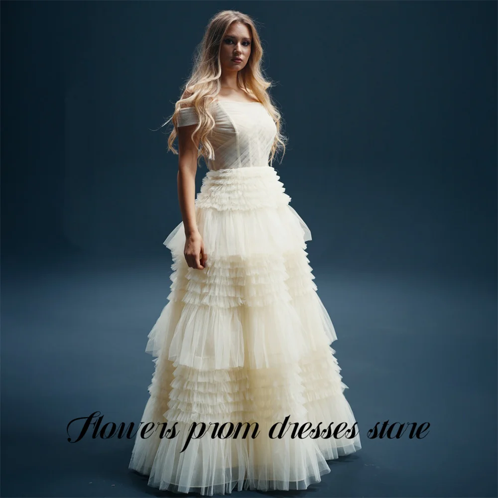 

Flowers Ivory 프롬 드레 Off Shoulder Prom Gown Tiered Tulle Party Dress Floor Length Formal Dress for Formal Events Customized