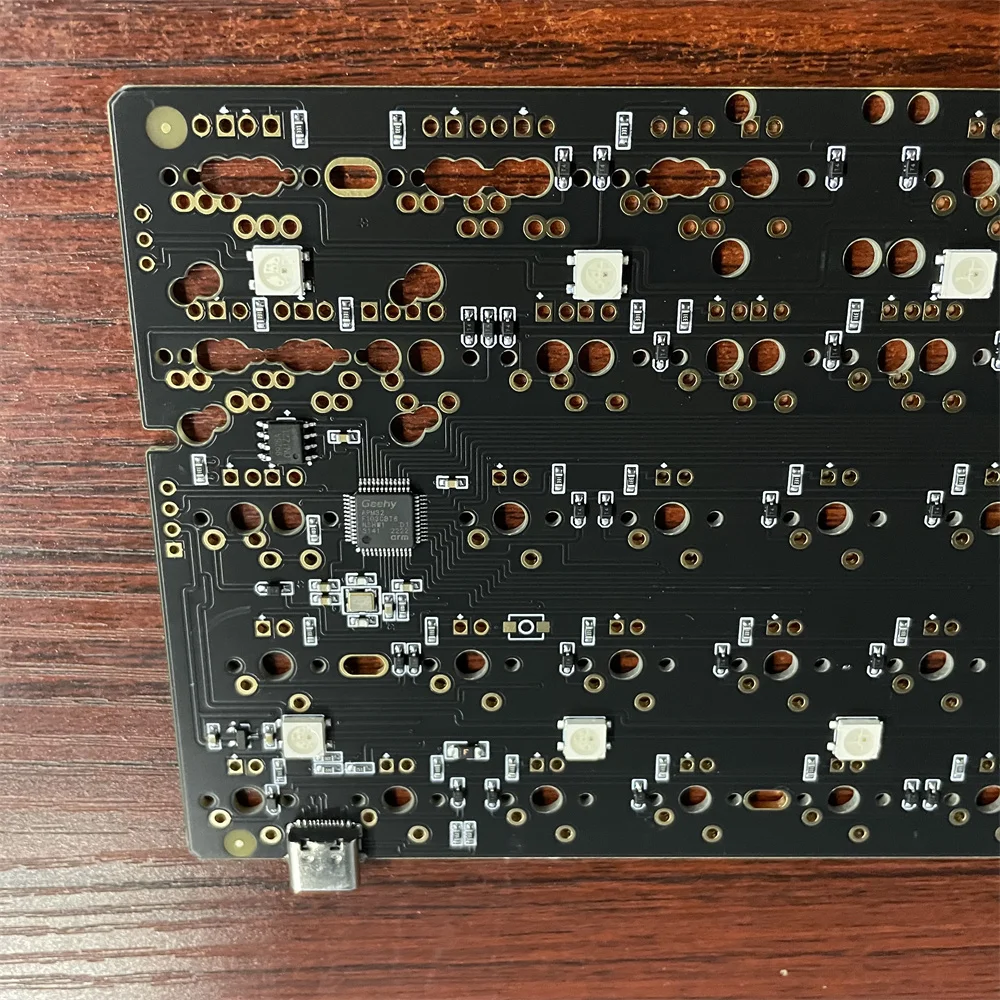 Imagem -04 - Personalização Faça Você Mesmo Kit de Teclado Mecânico Gh60 Pcb Board Qmk Firmware Rgb Light Via tipo c Suporte 60