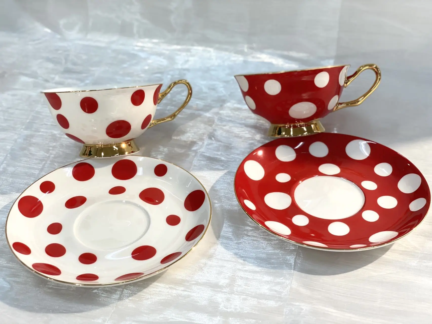 Red and White Polka Dot Ceramic Coffee Cups & Saucers European Modern Western Styles Classic and Retro Style