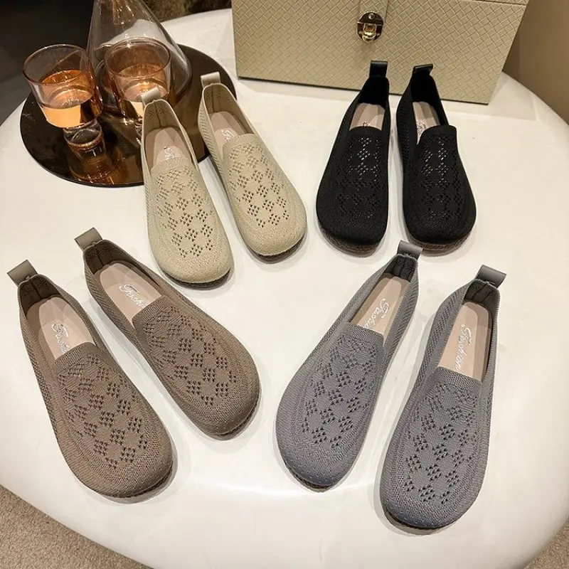 

2024 NEW Fashion Comfort Women's Walking Shoes Summer Soft Bottom Mesh Flats Breathable Solid Colour Round Toe Slip Knit Comfort