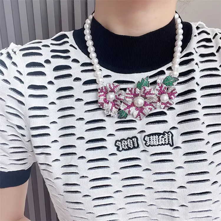 Natural Freshwater Pearl Short Collarbone CZ Paved Flower Pendant Necklace