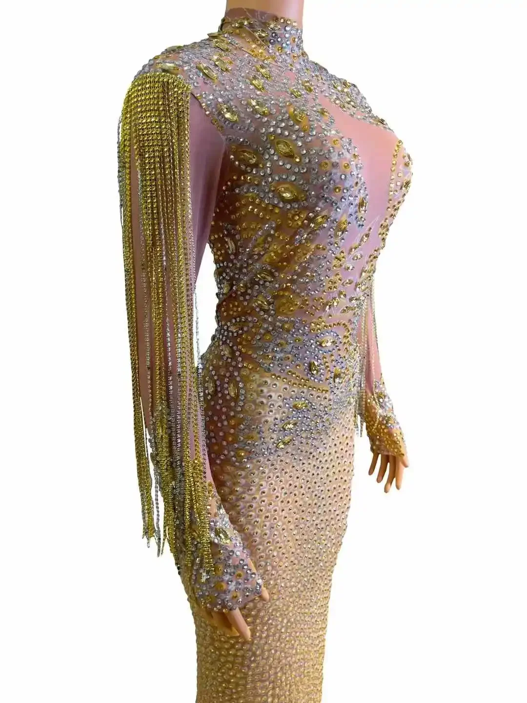 فستان نسائي أنيق بحجر الراين بالكامل أنيق لأعياد الميلاد والسهرات والحفلات الراقصة فستان مطاطي للمغني والراقص الملكة المتأنق 2025 ملابس السنة الجديدة