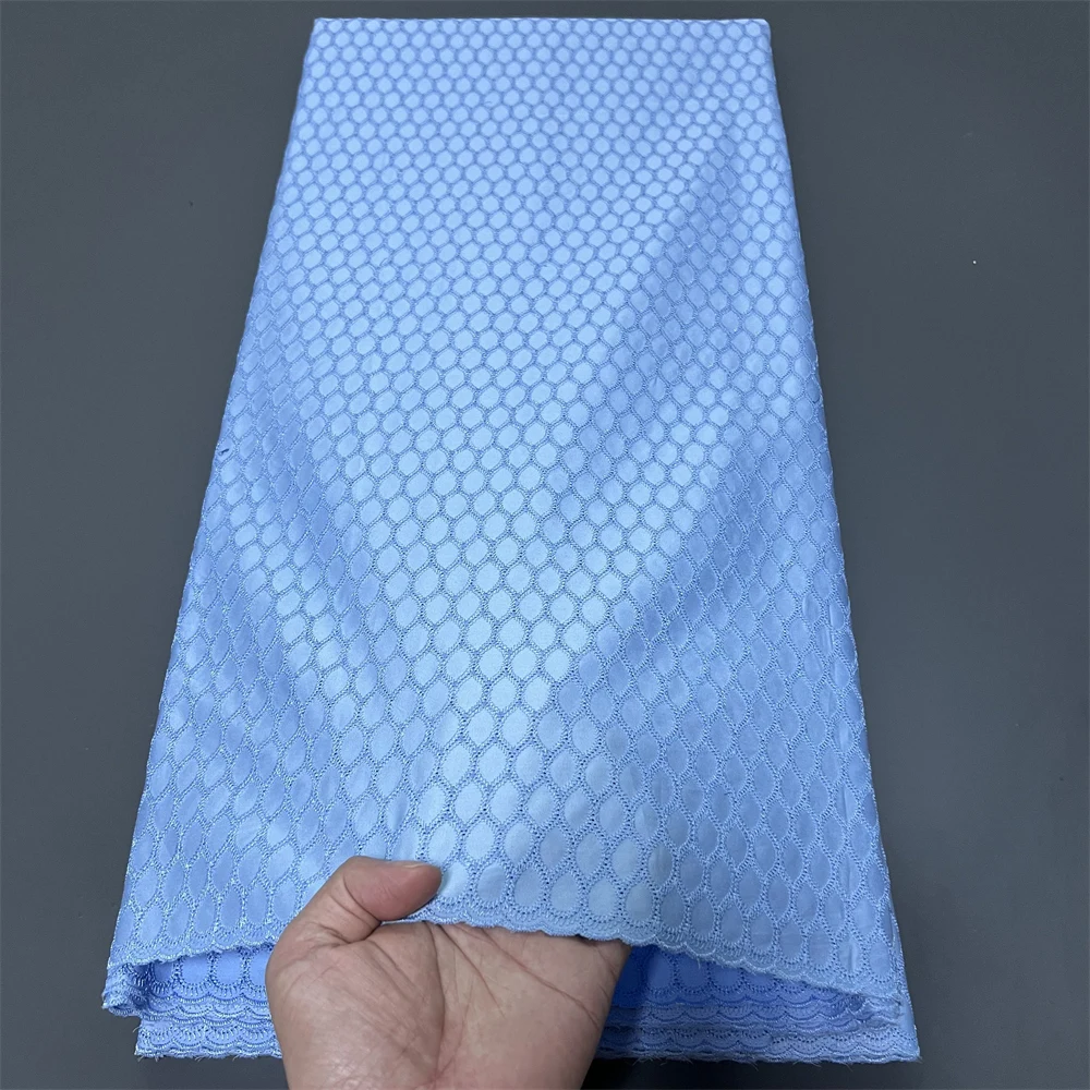 

2025 New African Lace Fabric Nigerian Tulle Embroidered Bridal Gown Material Soft Cotton Damask for Wedding Party Dresses 5Yards