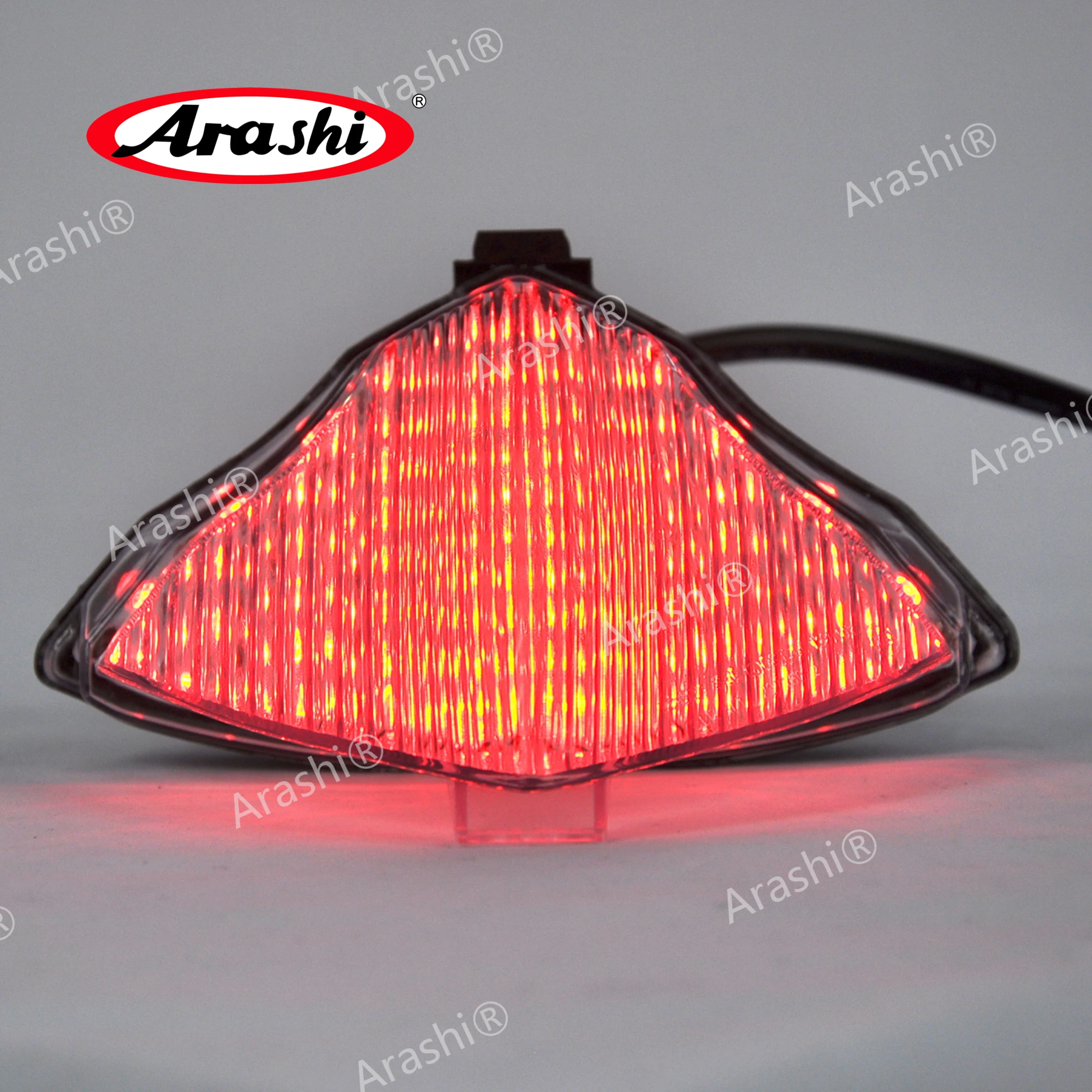 

YZF-R1 2004-2006 Motorcycle LED Taillight Turn Signal Light Brake Lamp Accessories For YAMAHA YZFR1 YZF R1 2005 3 in 1 LED Light