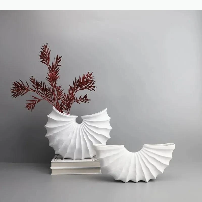 European Scalloped Conch Floral Vase Resin Flower Pots Flower Arrangement Decorative Modern Decor Desk Decoration Crafts Vases